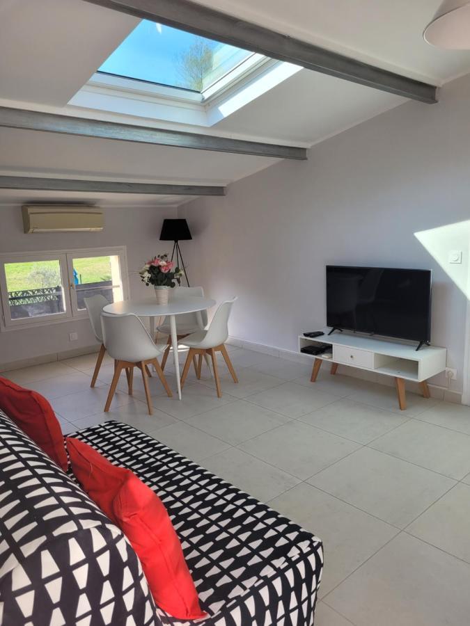 Villa L'Abaguie-Charmant Logement Au Calme Entre Mer Et Montagne Cagnes-sur-Mer Eksteriør billede