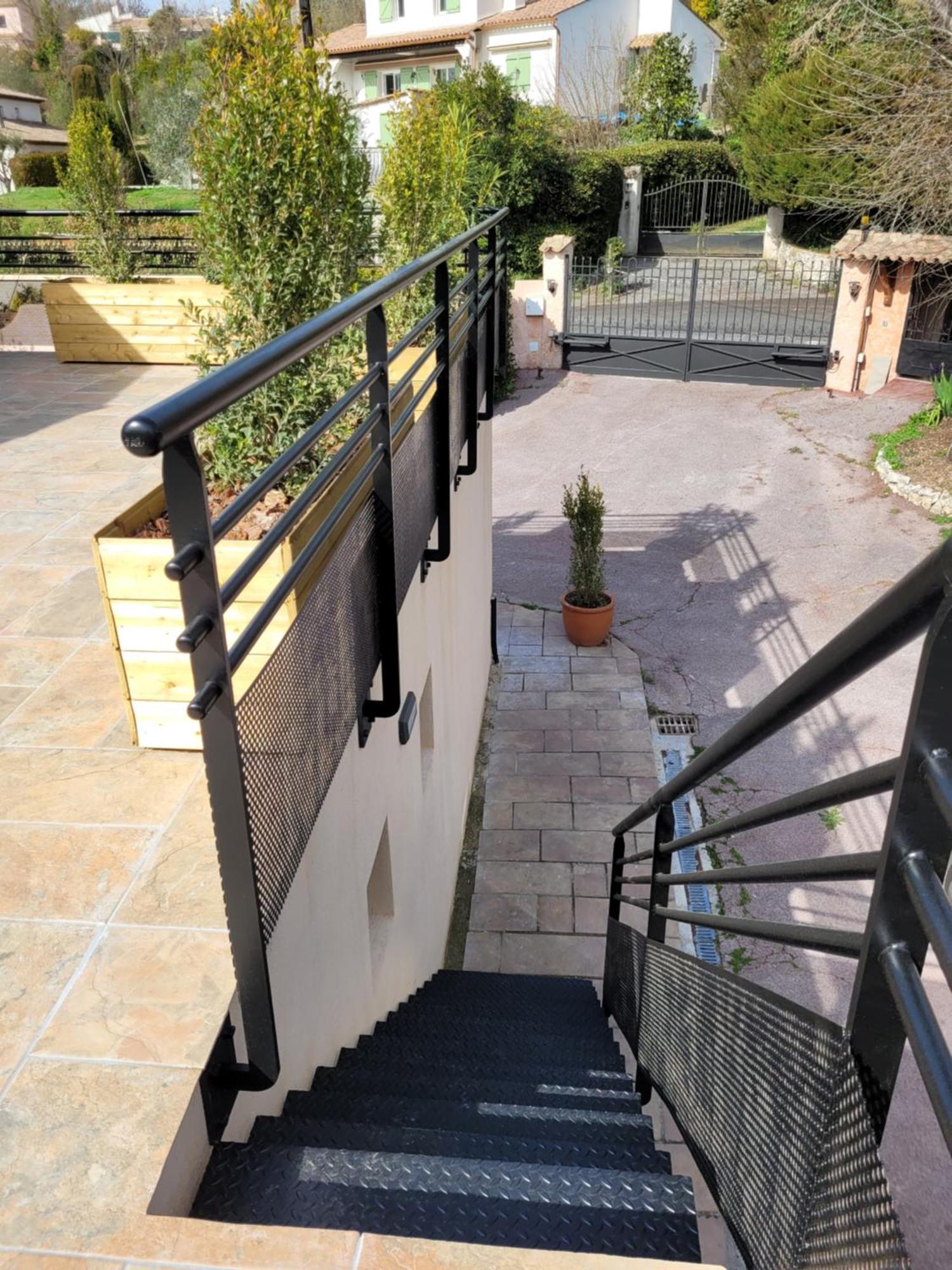 Villa L'Abaguie-Charmant Logement Au Calme Entre Mer Et Montagne Cagnes-sur-Mer Eksteriør billede
